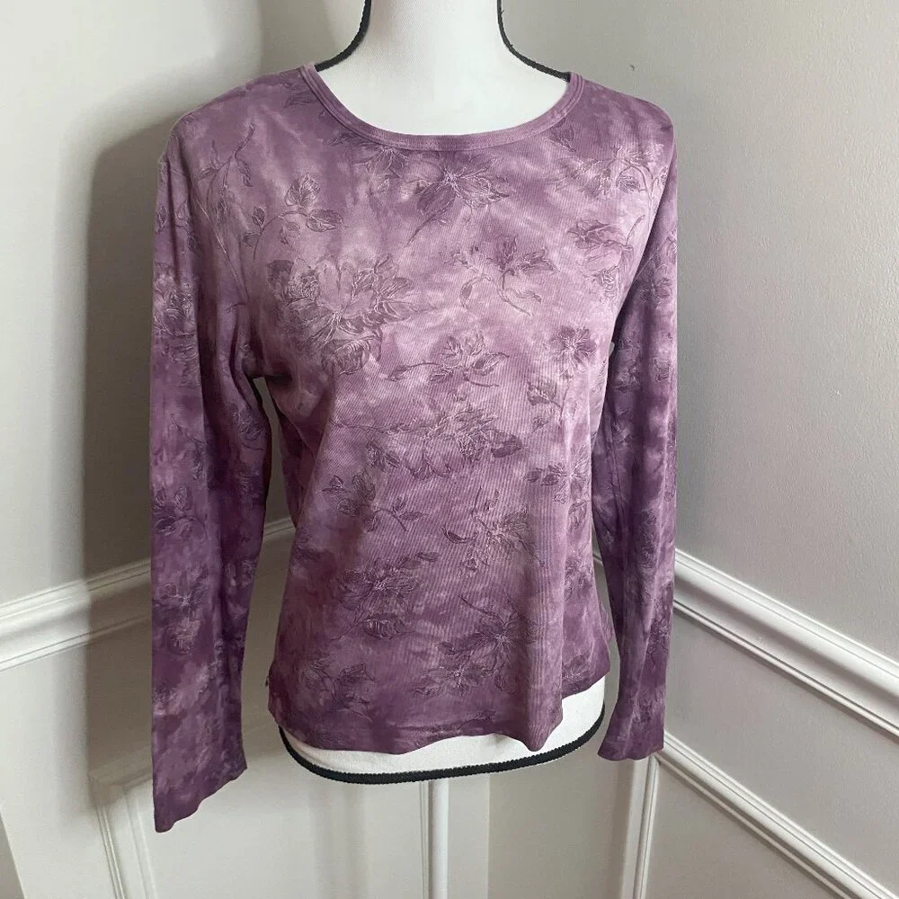 Kim & Cami Graphic Tee size Medium Floral Y2K